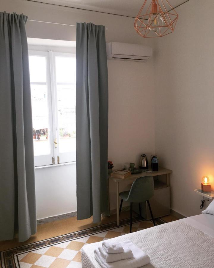 Il Miracolo Di San Gennaro Hotell Napoli Eksteriør bilde